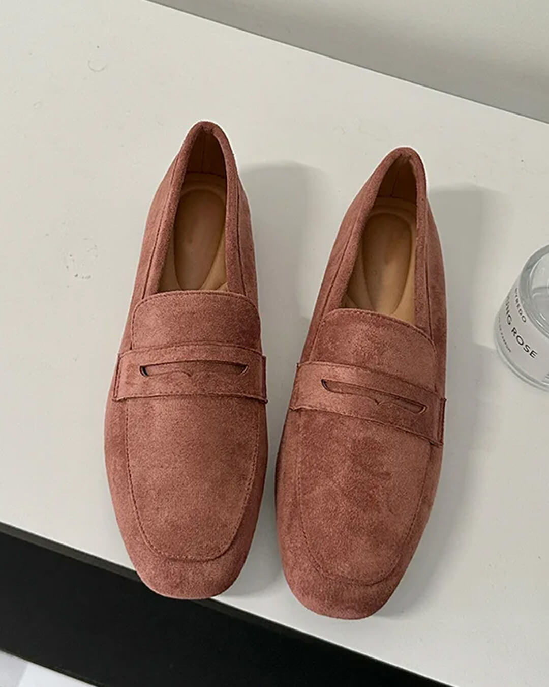Adira loafers i ruskind uden snørebånd