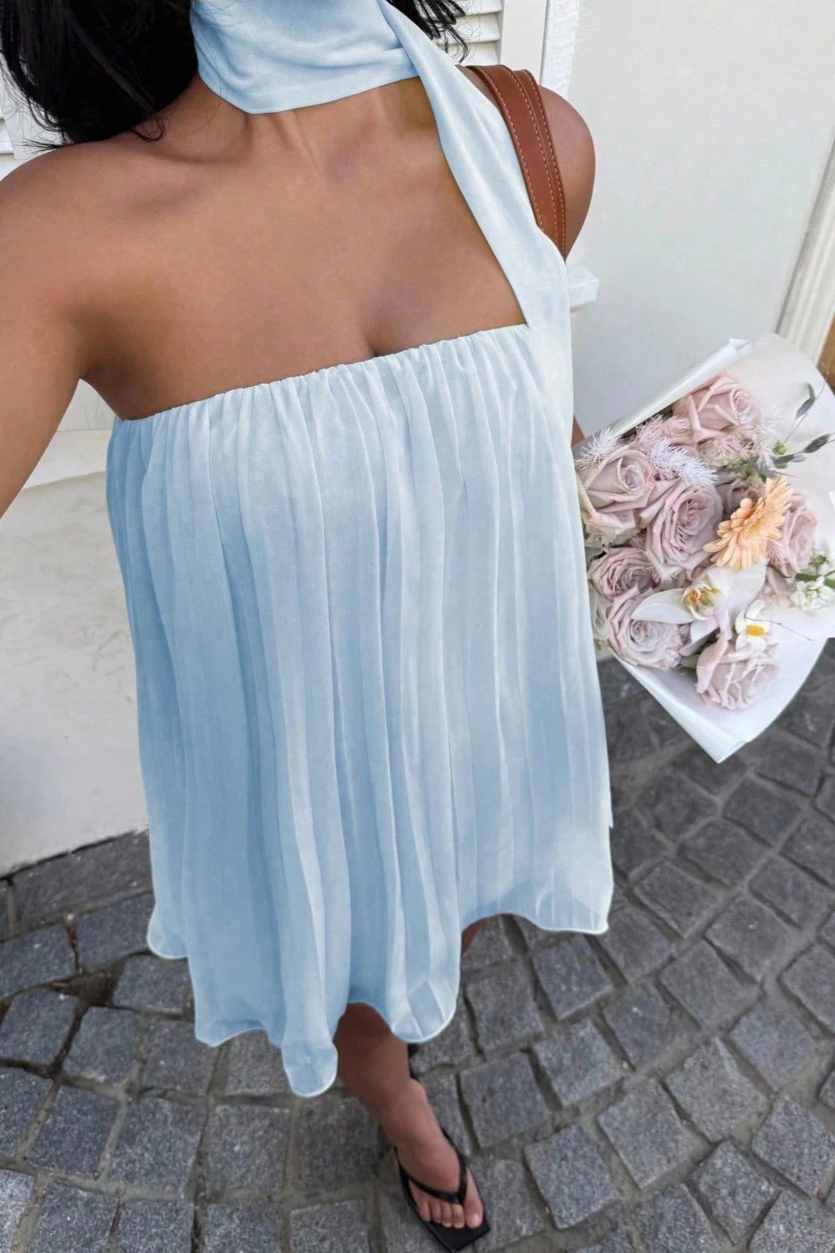 Aliya rynket bandeau-minikjole