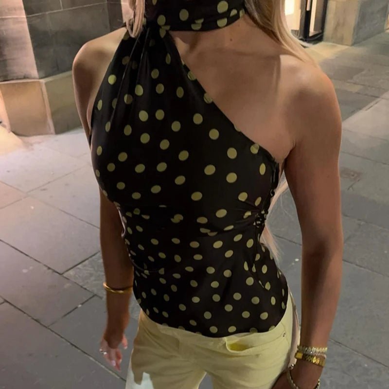 Brielle bluse med polkaprikker og halterneck