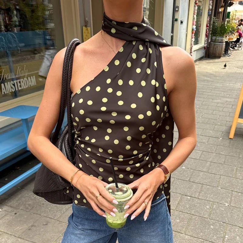 Brielle bluse med polkaprikker og halterneck