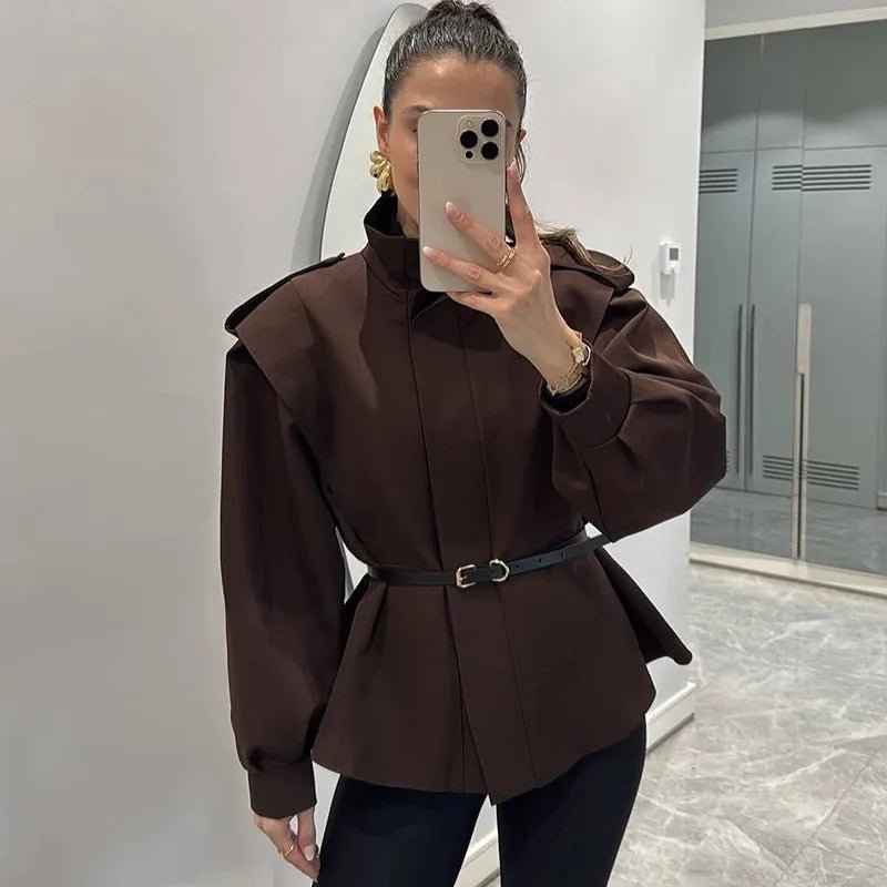 Camille kort trenchcoat med bælte