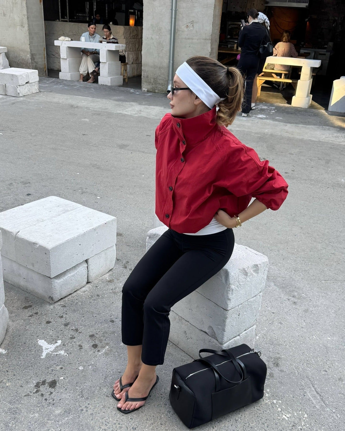 Clara jakke med høj hals