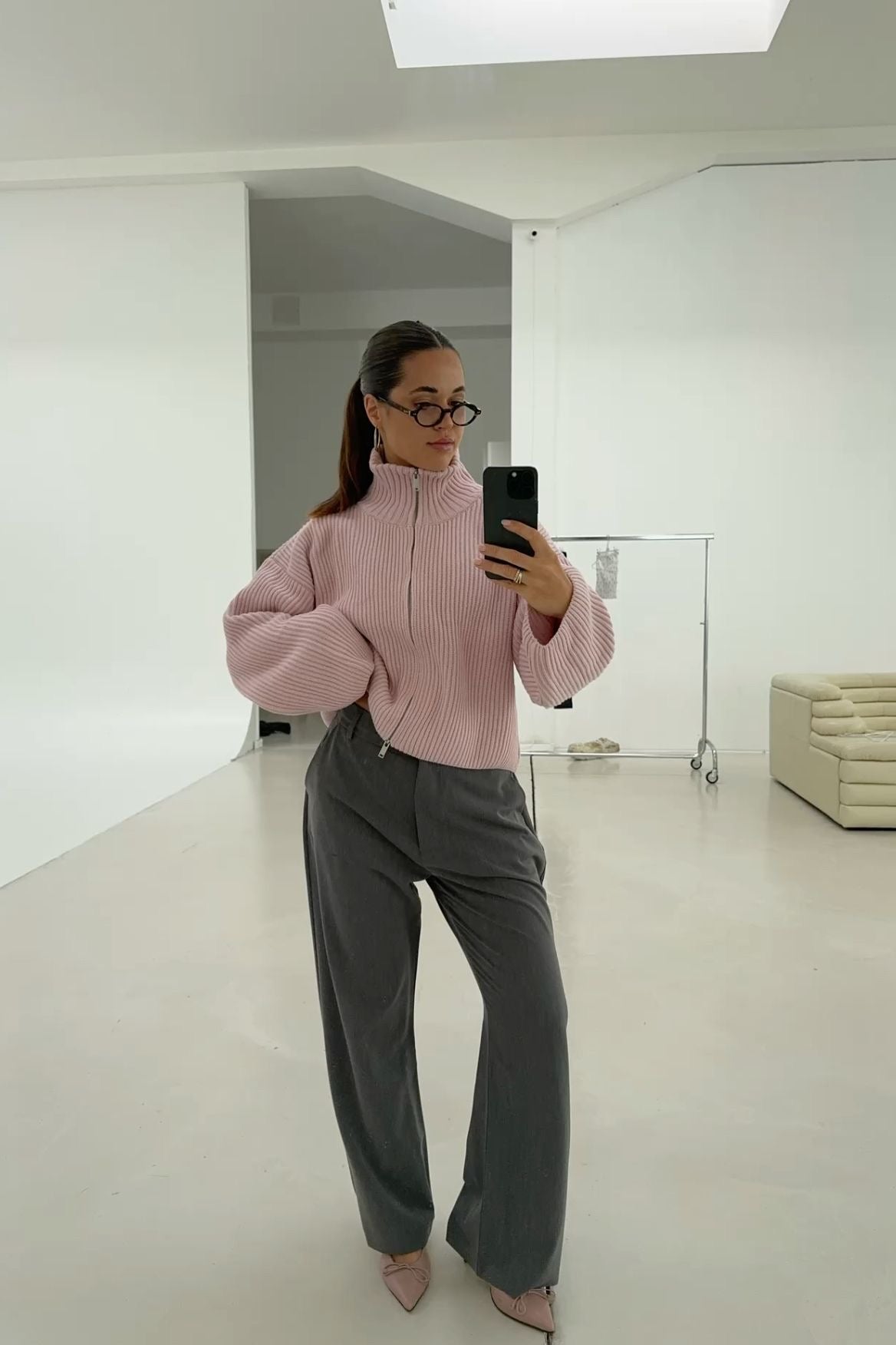 Daniela oversize-striktrøje i rib med lynlås