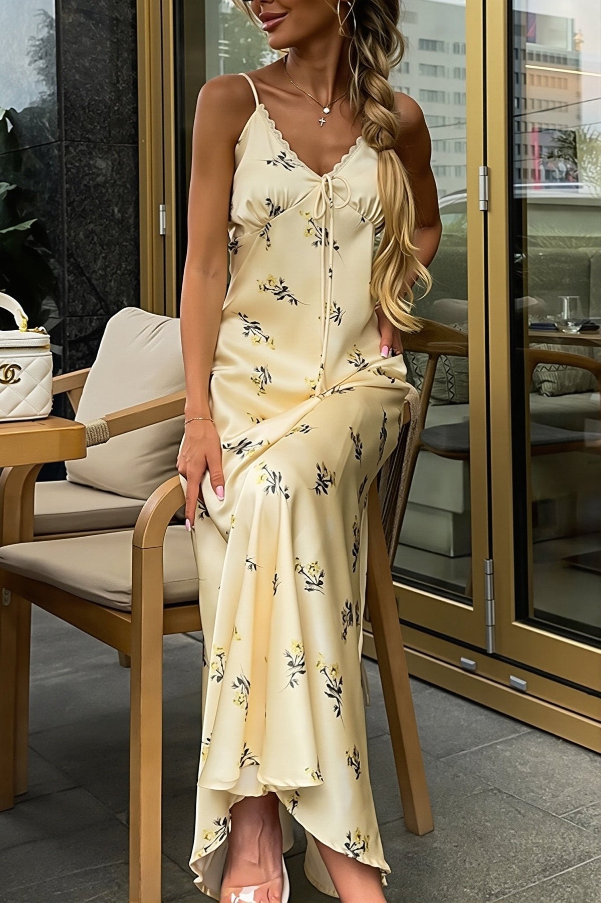 Elara blonde-cami-maxikjole