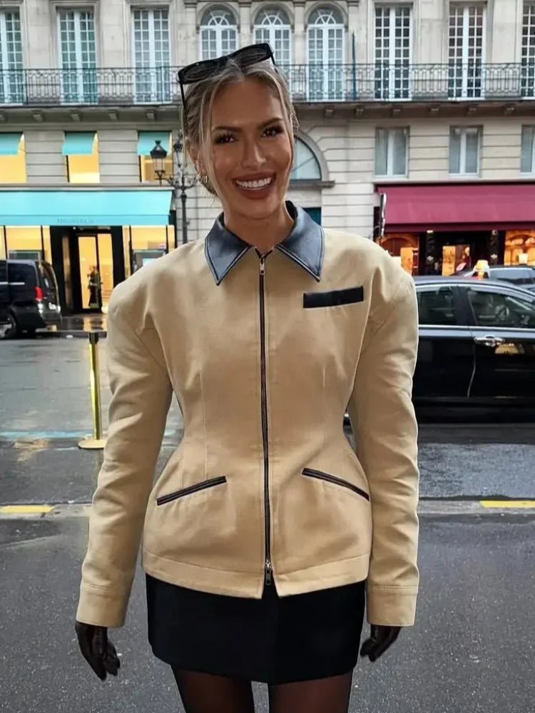 Elvira kort figursyet jakke