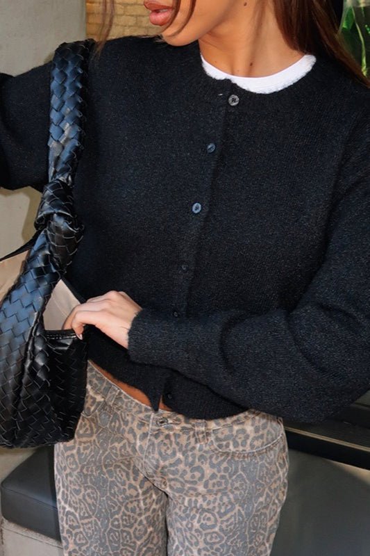 Emilia strikket cardigan med knapper foran