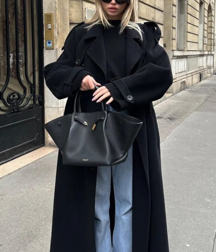 Trenchcoat Emma med snøredetaljer