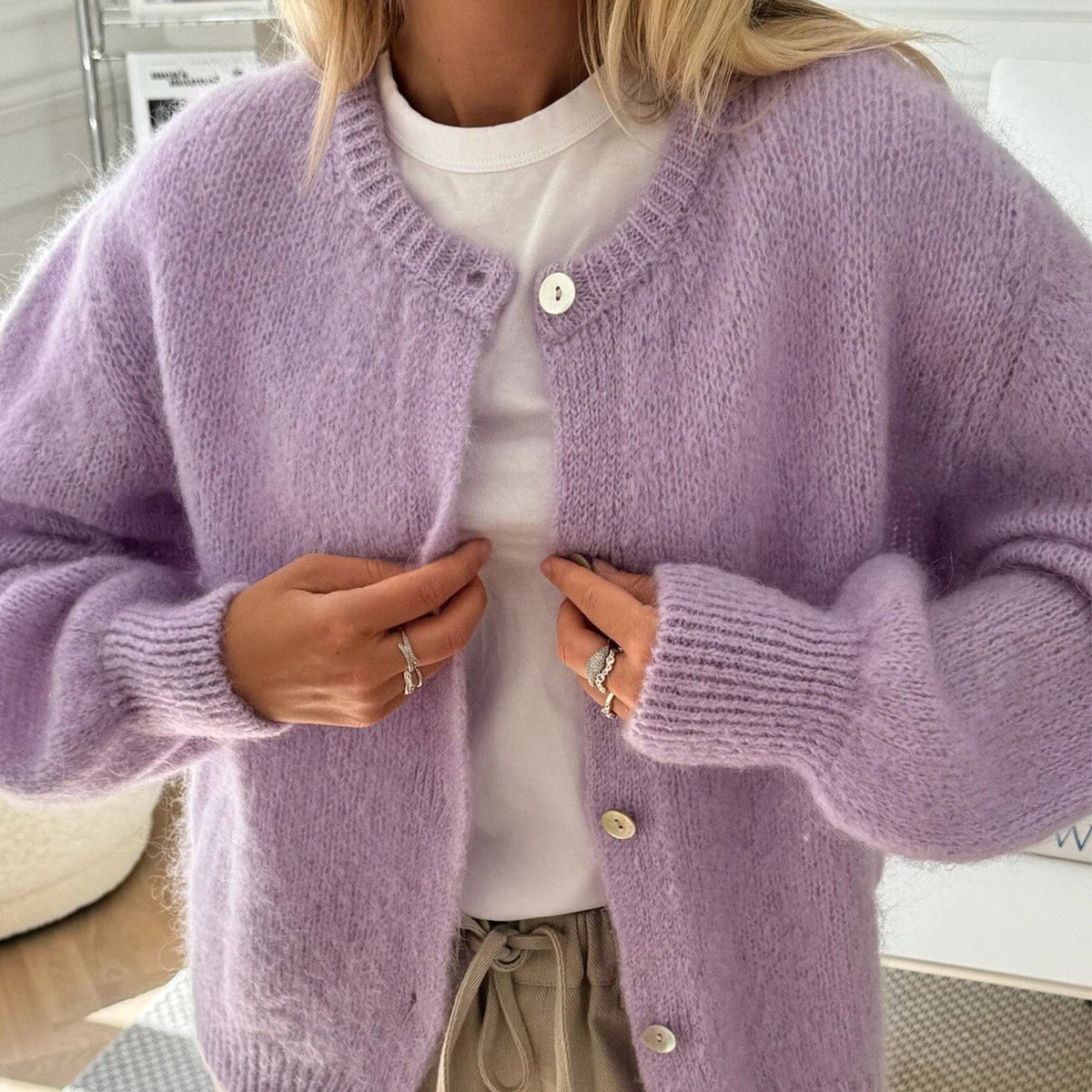Freya fluffy strikcardigan