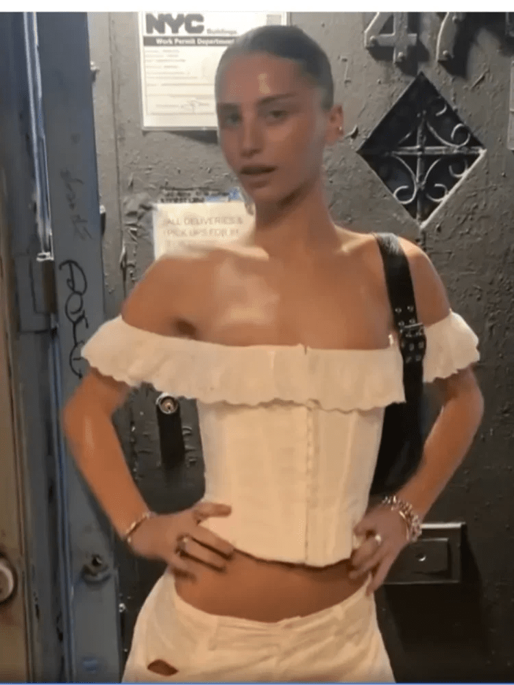 Jamie korsetbluse med flæser
