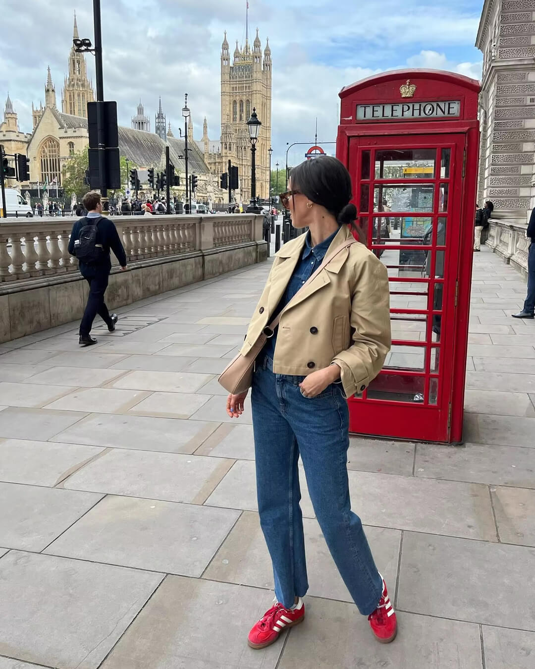 Janice cropped trenchcoat