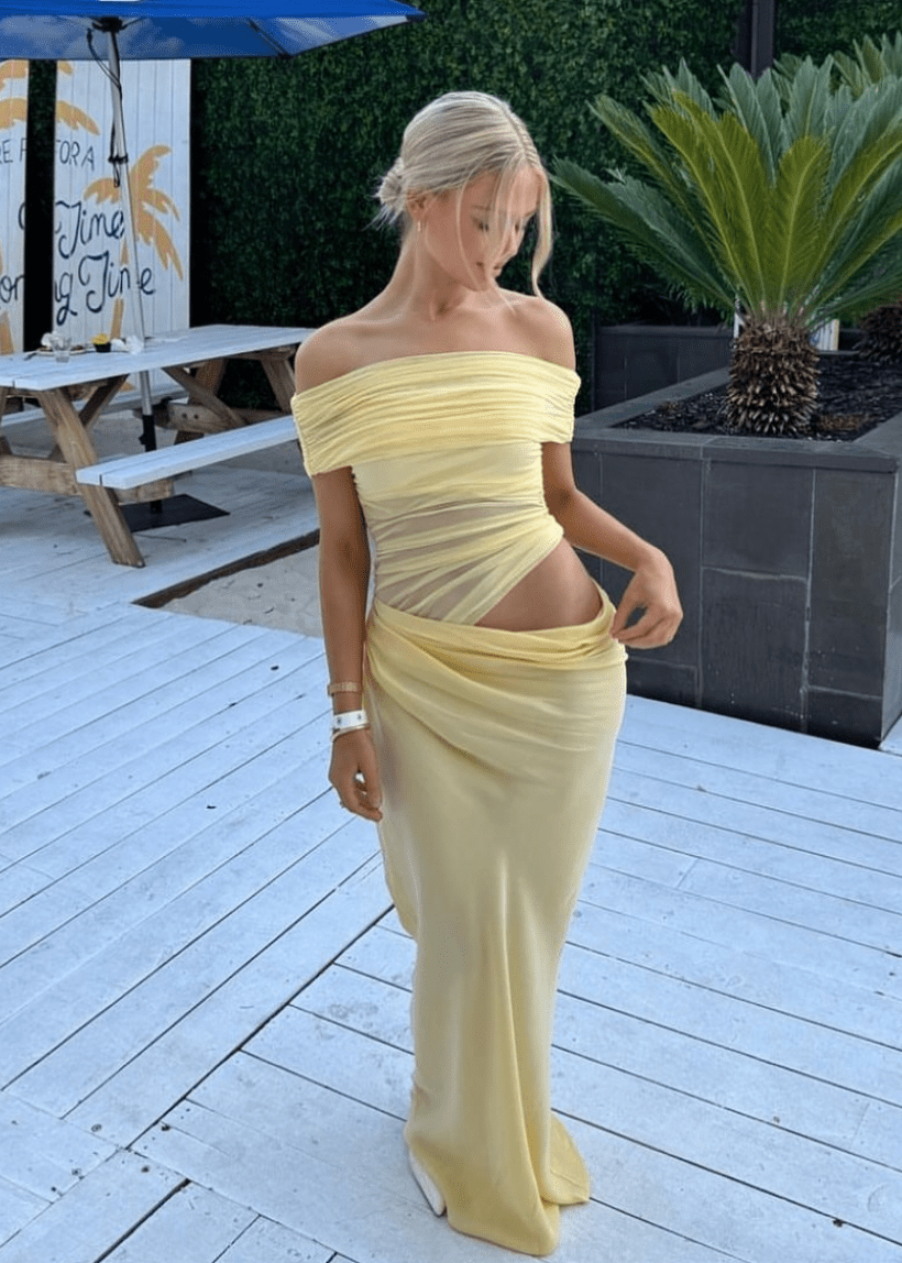Jessa maxikjole i mesh med bare skuldre