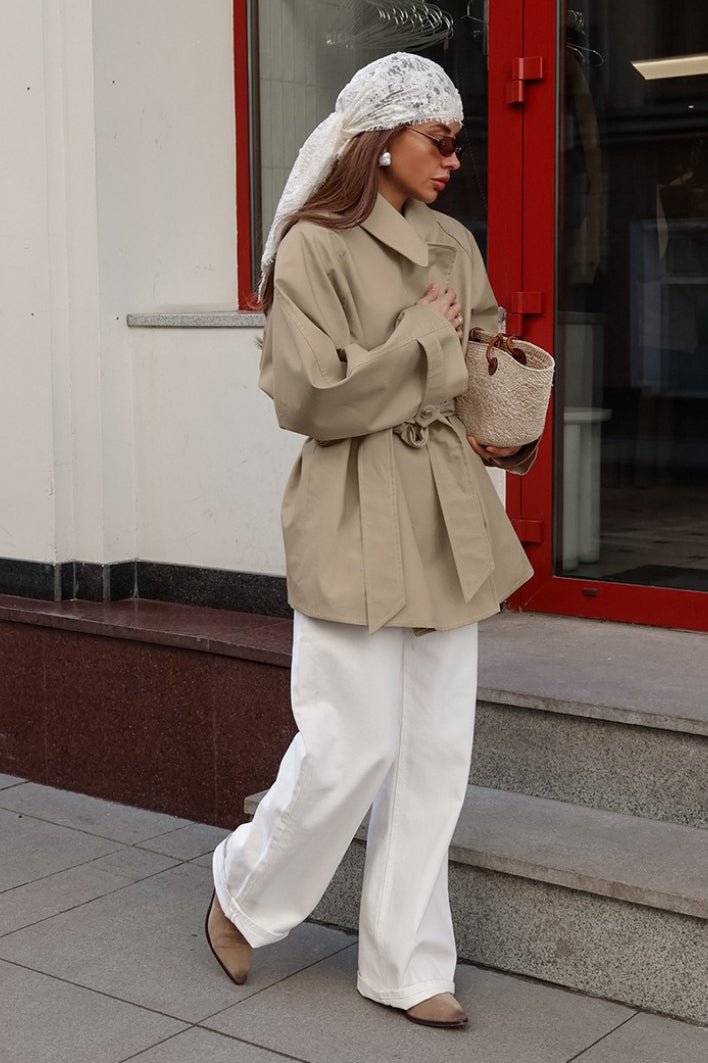 Joanna slå-om-trenchcoat med bælte