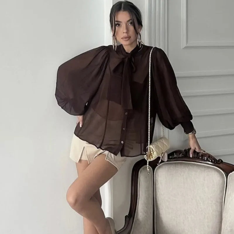 Flavia gennemsigtig sløjfebluse