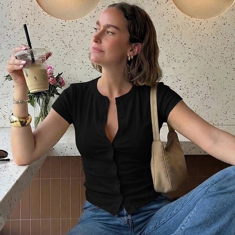 Linnea tætsiddende T-shirt med rund hals