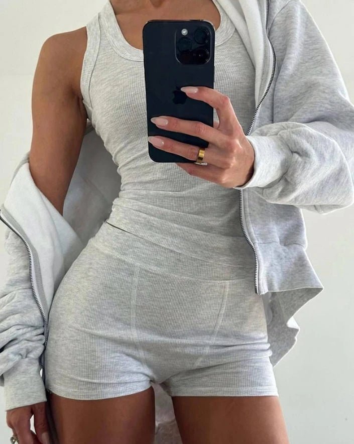 Liza sæt med tanktop og shorts