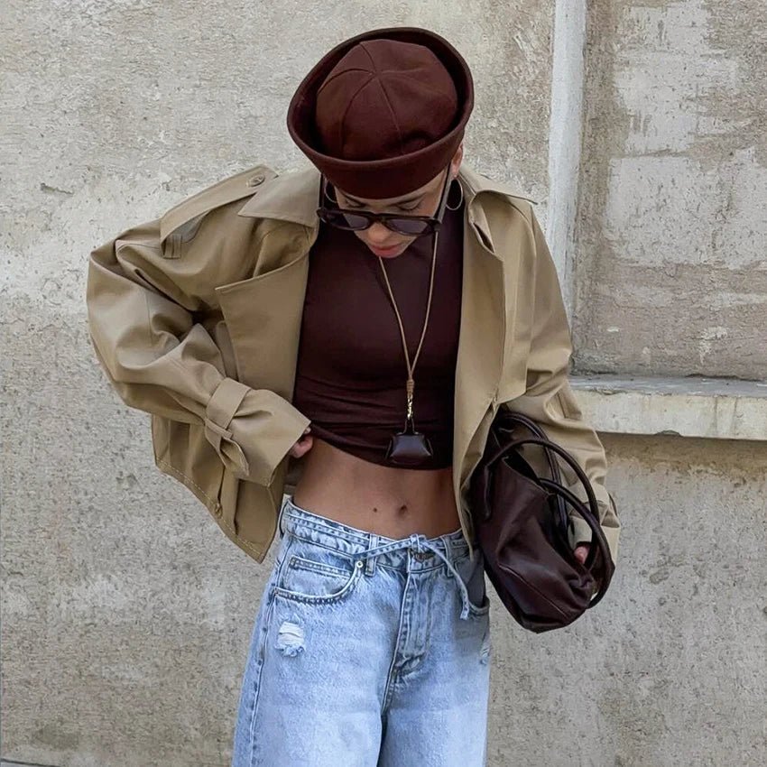 Lola kort plisseret trenchcoat