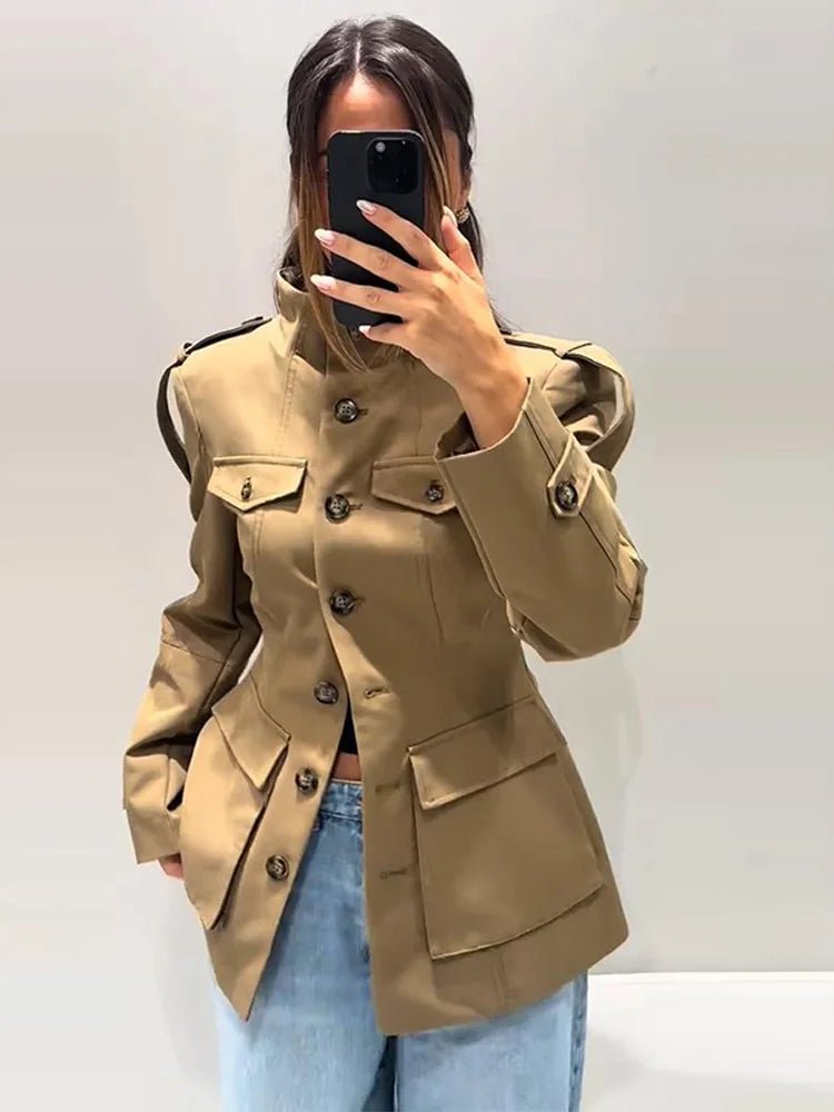 Melinda trenchcoat med slim fit