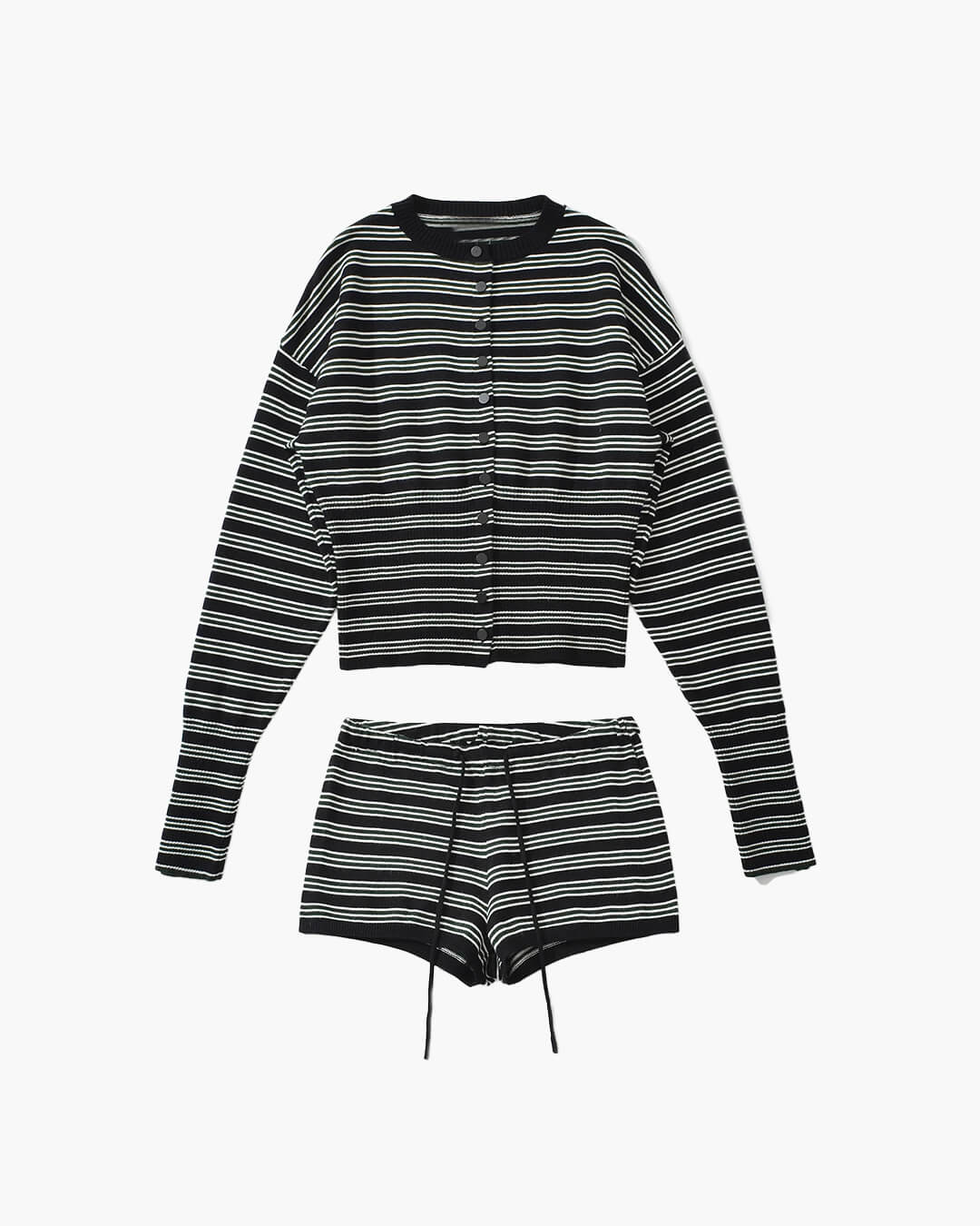Nicole stribet cardigan- og shorts-sæt