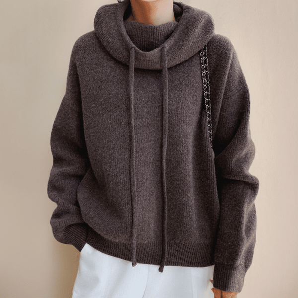 Sweater Nicole med hætte
