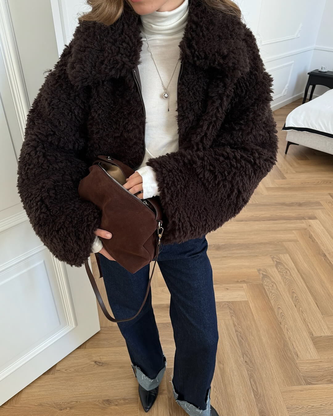 Porsha teddyjakke i imiteret pels