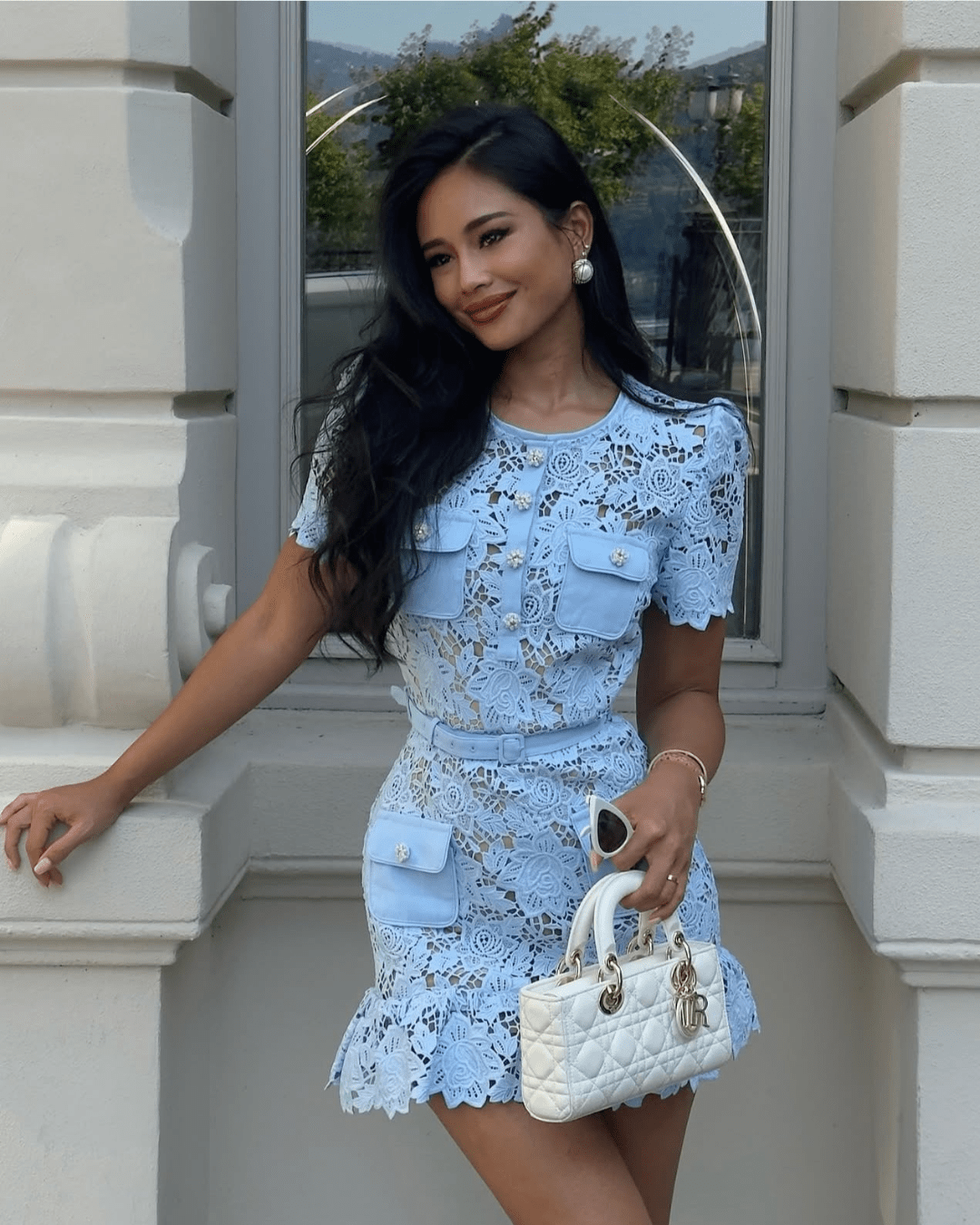 Romy minikjole i blomstret blonde