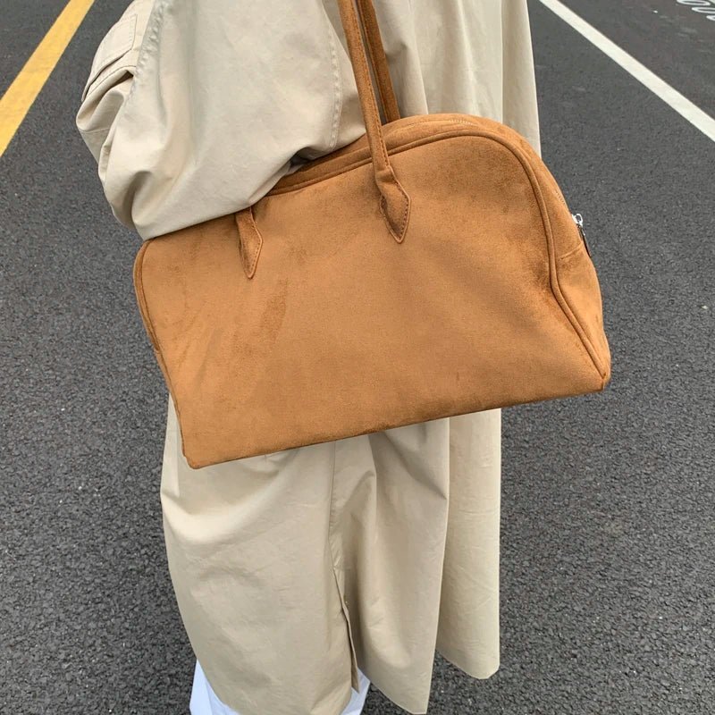 Sandra tote-taske i ruskind