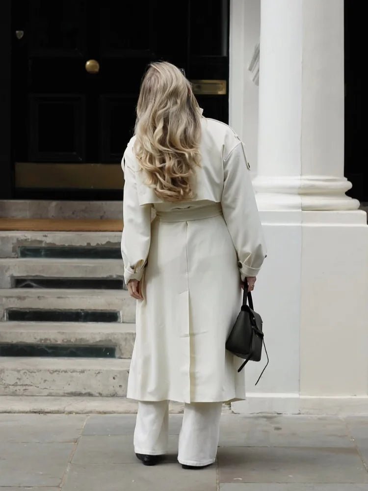 Sarah trenchcoat med høj hals og bælte