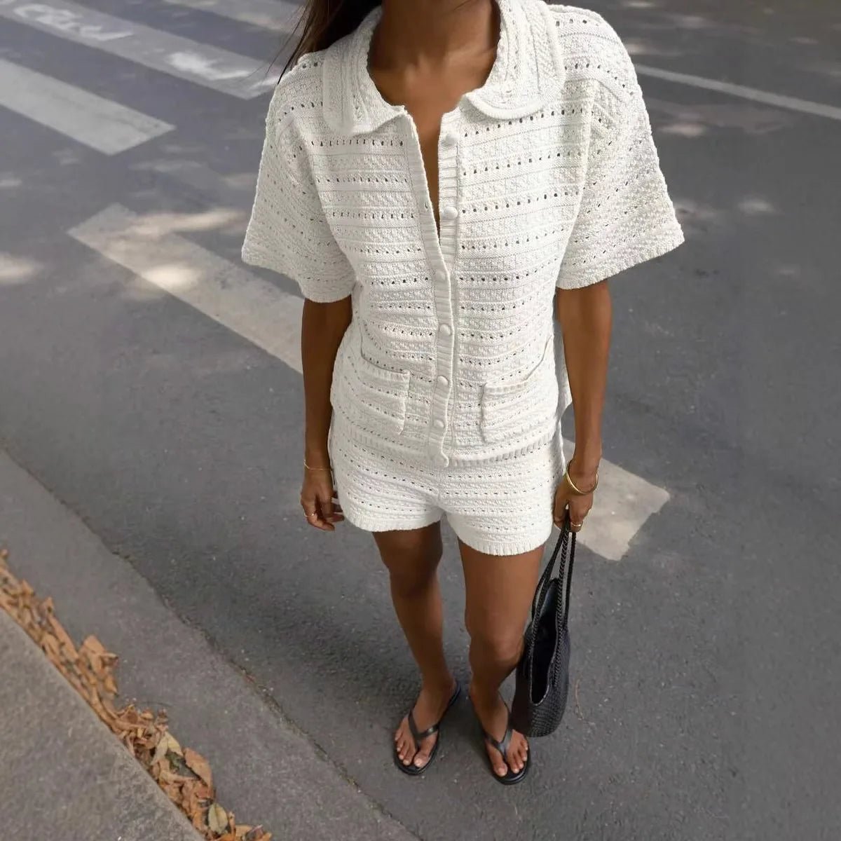 Sasha ensfarvet strikket sæt med cardigan og shorts