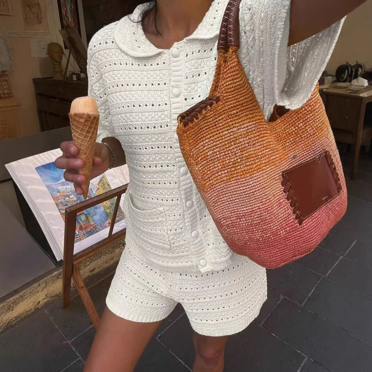Sasha ensfarvet strikket sæt med cardigan og shorts