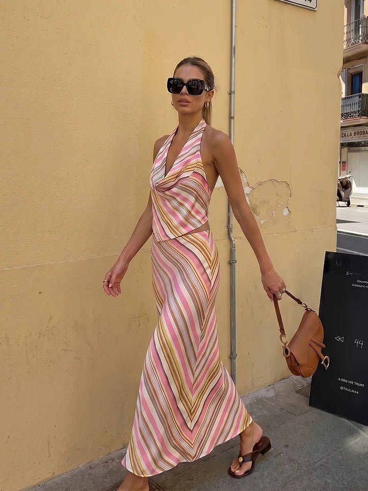 Sienna-bohemeinspireret stribet satin-sæt i to dele