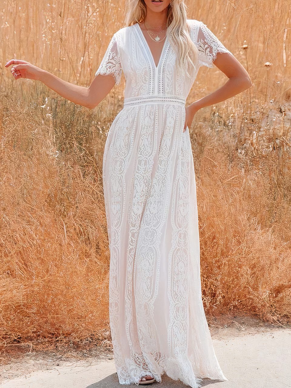 Tilda boheme-maxikjole i blonder