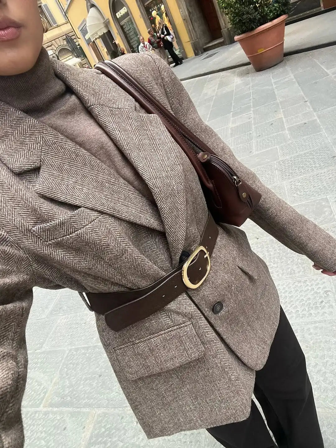 Yalina sildebensblazer med bælte